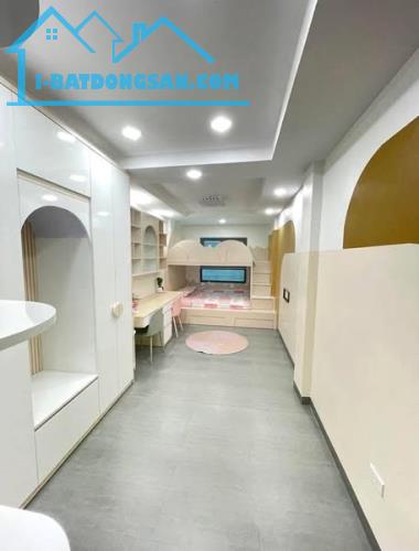 NHÀ CỰC MỚI BỒ ĐỀ GIẢM GIÁ HƠN 7 TỶ 31m x 6 tầng x mặt tiền 3.5m - 3