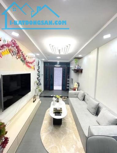 NHÀ CỰC MỚI BỒ ĐỀ GIẢM GIÁ HƠN 7 TỶ 31m x 6 tầng x mặt tiền 3.5m - 2