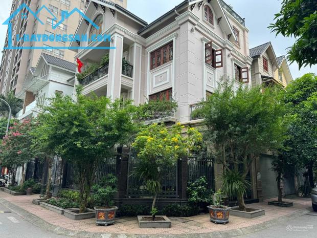 BÁN NHÀ VƯỜN 102 TRƯỜNG CHINH, SĐCC 80M, MT GÓC 15M, Ô TÔ VỈA HÈ, 36.3 TỶ