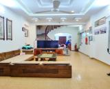 Bán nhà mặt phố Nhà Chung, 102m2, mặt tiền 4.5m, 74 tỉ, kinh doanh khách sạn