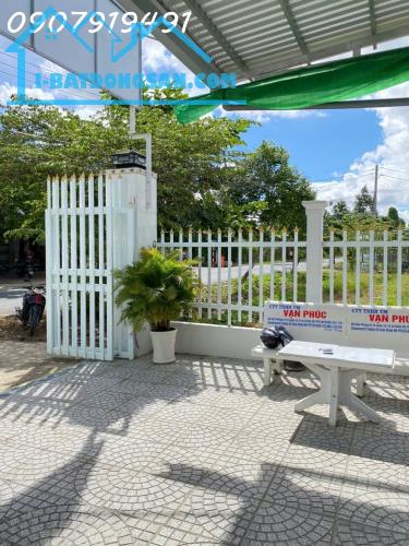BÁN GẤP CỬA HÀNG MẶT TIỀN NGUYỄN VĂN QUY - CẦN THƠ - 2.8 TỶ - 270M2 - SỔ HỒNG - 3