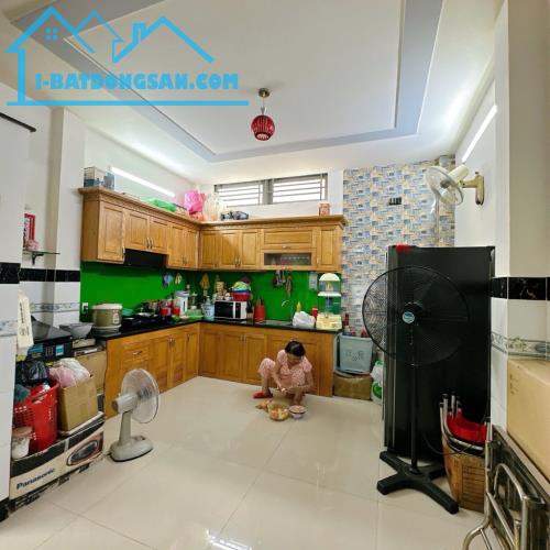 Nhà đẹp Chiến Lược - Bình Trị Đông - 60m2 - HXH 6m - Chỉ 5.1 tỷ - 2