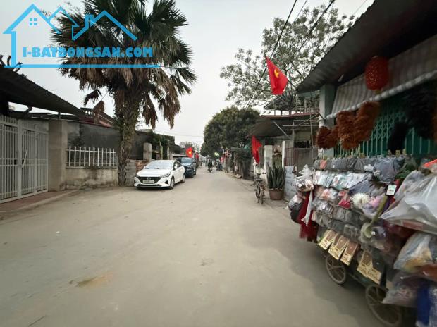lô góc130m full đất ở thị trấn xuân mai giá chỉ nhỉnh 30tr đường 2 ô tô tránh nhau - 1