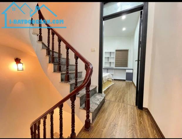 Nhà dân xây Ngọc thụy - 52m - 5 tầng , mt 5m - CHỈ 6,7 tỷ , gần Việt pháp, Khai Sơn, ô tô - 1