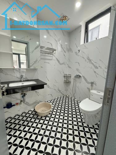 Cho thuê căn hộ cao cấp 1 ngủ riêng biệt (43m2) Waterfront City