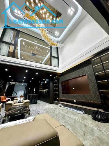 TUYỆT TÁC HẠNG SANG 5* PHỐ NGỌC LÂM 105M, 7T, MT6M, LÔ GÓC, THANG MÁY, BỂ BƠI VÔ CỰC. - 1