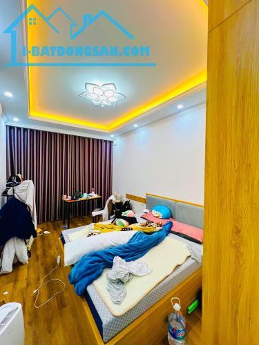 BÁN NHÀ NGUYỄN NGỌC VŨ – 35M², 5 TẦNG, NHÀ MỚI ĐẸP – CÁCH Ô TÔ 5M – 7.6 TỶ - 1