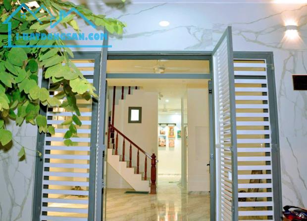Bán tòa căn hộ có sẵn dòng tiền giá tốt Phước Long Nha Trang 0985451850 - 1