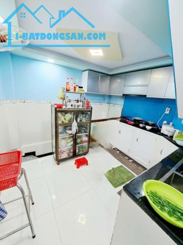 Gíá chỉ 4.5 TỶ TL! 36M², 2Tầng/3Pn, HẺM XE HƠI-P1 Gò Vấp! - 3