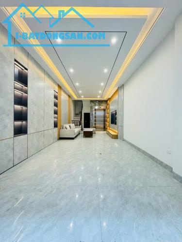 bán nhà Hoàng Như Tiếp - Long Biên - 3
