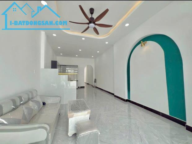 CHÍNH CHỦ GỬI BÁN CĂN CẤP 4 SHR CHỈ 400TR GIÁP PHƯỜNG BỬU LONG - 1