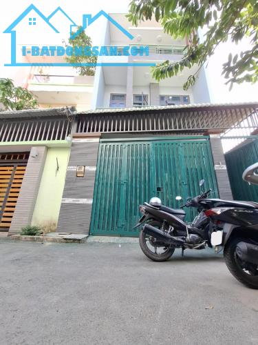 Bán nhà 4 tầng, ngang 6m , hẻm oto vi vu, Dương Đình Hội, Q9. - 2