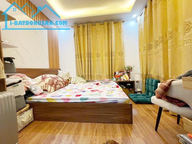SIÊU HIẾM-NHÀ KIM MÃ LÔ GÓC 3 THOÁNG DÂN XÂY 22m2x5TẦNG NỘI THẤT XỊN Ở NGAY CHỈ 3,79 TỶ - 5