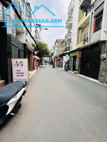 BHH - BÌNH TÂN] Bán nhà Bình Tân – Hẻm nhựa 8M rộng rãi, xe hơi ngủ trước cửa- 4x13- 52m2