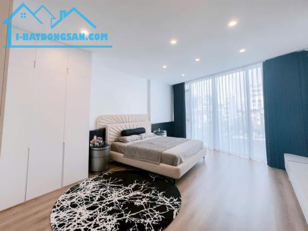 Đội Cấn, Mặt hồ Đầm Tròn, Nội thất Châu Âu, 8 tầng TM. 57m2, MT 5,5m. Chỉ 28 tỷ - 3
