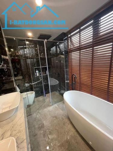 Nguyễn Văn Cừ, 40m2, MT6m, 5 tầng thang máy, ô tô tránh, kinh doanh vỉa hè, giá 12.8 tỷ - 1