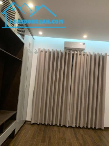 CẦN BÁN TOÀ NHÀ NGUYỄN TRÃI THANH XUÂN 110m 8 TẦNG MẶT TIỀN 7m GIÁ  21 TỶ - 5