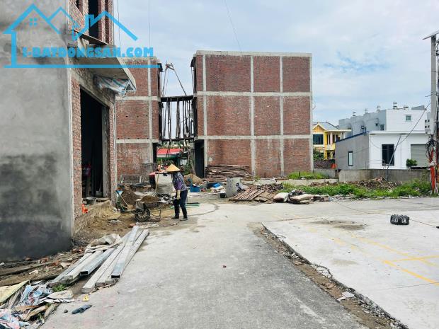 Bán đất tổ 7  thị trấn An Dương 41 m giá 1,0x tỷ   LH 0979087664 - 2