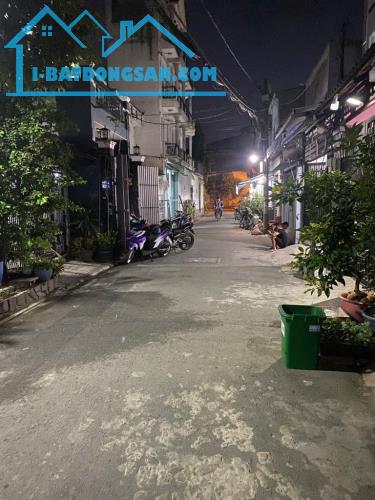 BÁN NHÀ HẺM XE TẢI_ĐƯỜNG SỐ 2, BÌNH HƯNG HÒA A, BÌNH TÂN_32M2 _2 TẦNG NHỈNH 3 TỶ