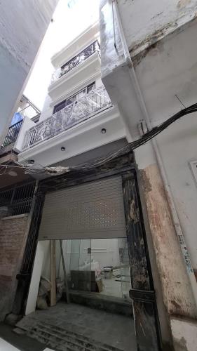 Bán nhà đẹp mặt ngõ phố Đội Cấn 40m2 6tầng thang máy 9.5 tỷ Ba Đình