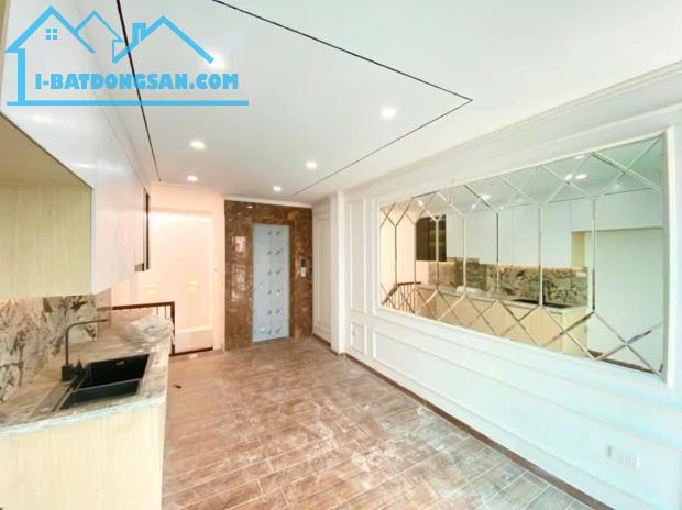 Bán nhà đẹp mặt ngõ phố Đội Cấn 40m2 6tầng thang máy 9.5 tỷ Ba Đình - 2