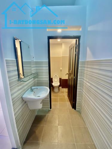 + 👉SỐC SIÊU PHẨM GẤP GẤP CẦN BÁN NHÀ Đ CHIẾN LƯỢC BTĐA 4*17M 3L NHỈNH 5xT - 5