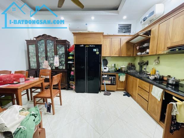 Ngõ Thông 3 Gác - Giá Đầu Tư - Nội Thất Đẹp - 2