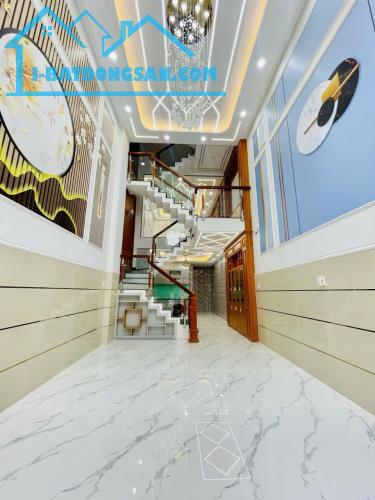 Nhà 5 tầng mới xây, ô tô đậu cửa, cạnh Khu Celadon, 6.3 tỷ - 3