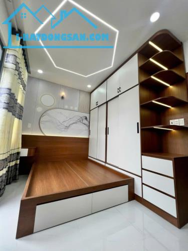 Nhà 5 tầng mới xây, ô tô đậu cửa, cạnh Khu Celadon, 6.3 tỷ - 1