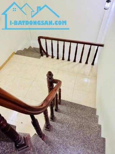BÁN ĐẤT, TẶNG NHÀ 2 TẦNG, TRUNG VĂN, MẶT NGÕ S23m2,NAM TỪ LIÊM, OTO ĐỖ CỬA, CHO THUÊ - 3