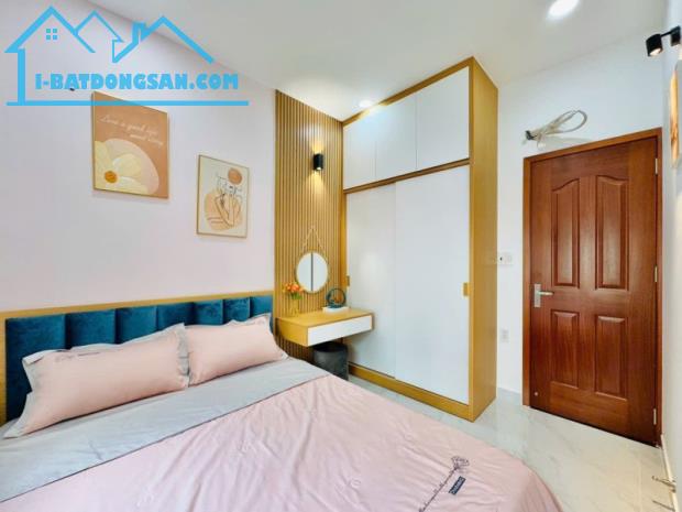 Bán Nhà HXH Lê Quang Định 40m2, 3 P.Ngủ Chỉ Nhỉnh 6 Tỷ - 1