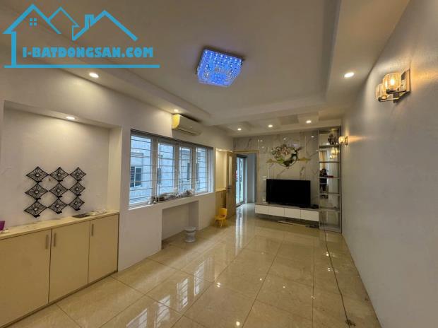 🔥💜BÁN NHÀ PHỐ ĐỨC GIANG 43m2x4T CHÀO 9.1 TỶ - LÔ GÓC - Ô TÔ TRÁNH - SÁT PHỐ - 2