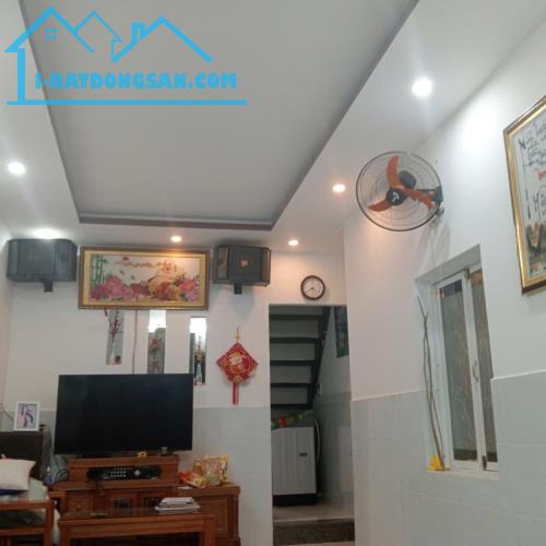 # Nhà Kiệt Hoàng Diệu 38m2, 2 tầng cứng cáp, thoáng sạch, 2.4 tỷ