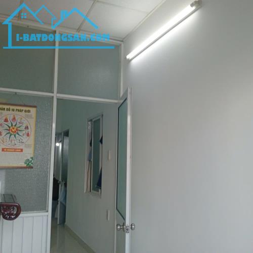 # Nhà Kiệt Hoàng Diệu 38m2, 2 tầng cứng cáp, thoáng sạch, 2.4 tỷ - 2