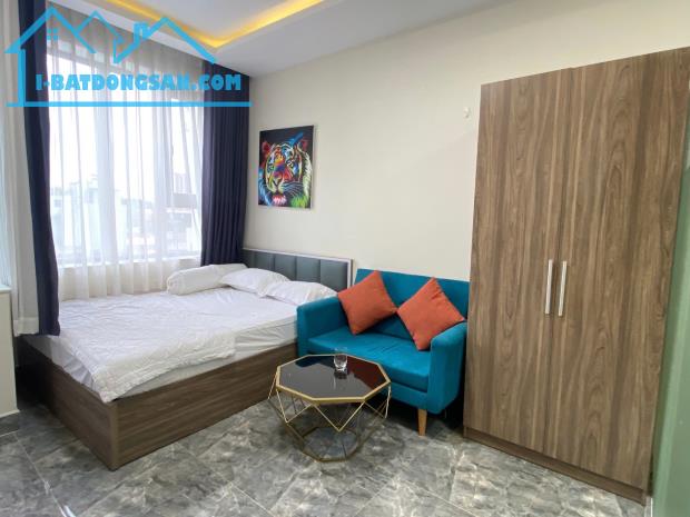 CHO THUÊ NHÀ CHDV hẻm NGUYỄN KHOÁI, Q.4, TP. HCM - 46M2, 5 TẦNG, 8PN, 8WC - 44 TRIỆU/THÁNG - 3