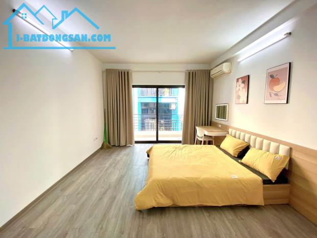 Chính chủ cần bán nhà ngay phố Nguyễn Trãi 50m ô tô 30m2 5T MT 5m - 2