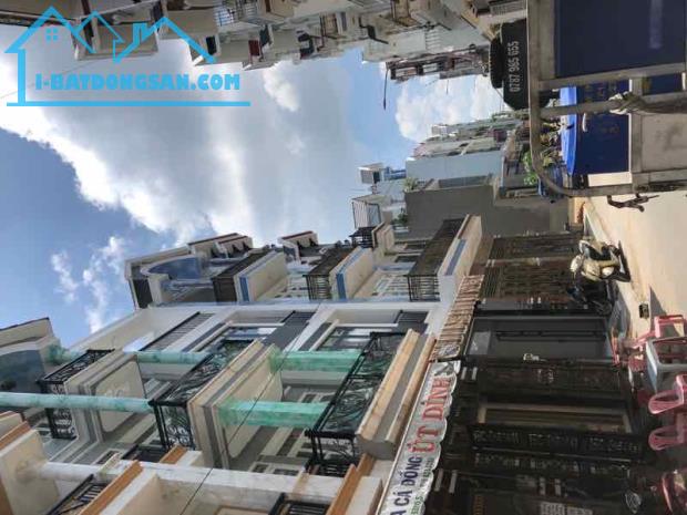 Chuyen Ban nha ở bến lội bình tân - 3