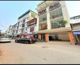 Cần bán nhà Ngọc Hà Ba Đình diện tích 52m, 5tầng full nội thất.