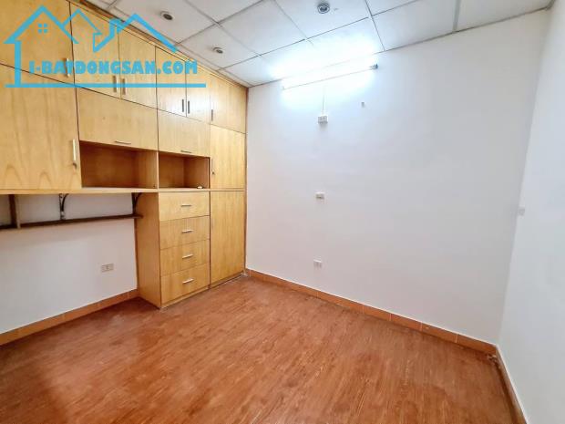 BÁN NHÀ TÔ VĨNH DIỆN💥THANH XUÂN💥63M2 x 3T💥 MT 5.3M💥 13.6 TỶ💥 LÔ GÓC💥 Ô TÔ DỪNG ĐỖ - 3