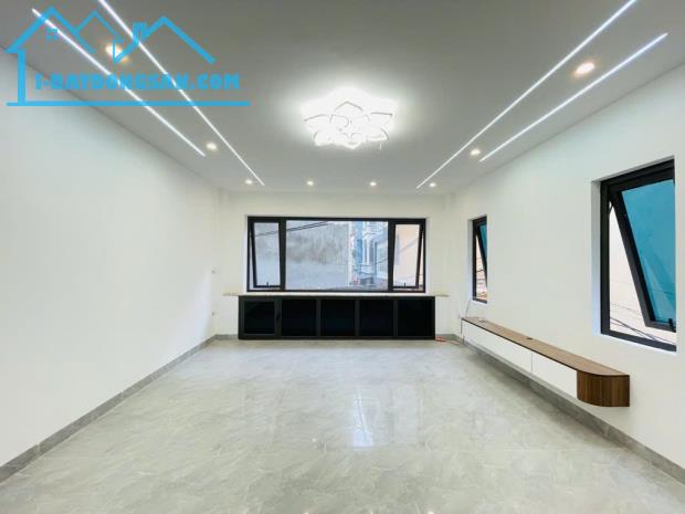 Bán Nhà: Ngọc Hồi, cách BX Nước Ngầm, 600m, 6 tầng, Thang Máy, oto đỗ cửa, Nhỉnh 8 tỷ - 1