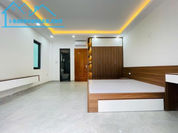 Bán Nhà: Ngọc Hồi, cách BX Nước Ngầm, 600m, 6 tầng, Thang Máy, oto đỗ cửa, Nhỉnh 8 tỷ - 2