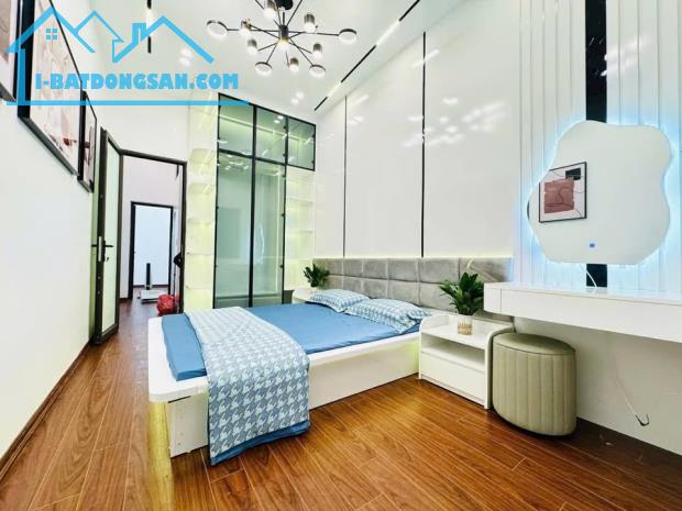 Siêu phẩm Cầu Giấy 38m, 5 tầng, 4m MT, 10m ra mặt phố - Giá 7 tỷ - 3