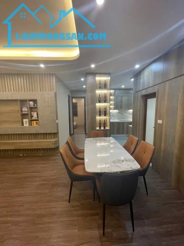 Hạ Giá kịch sàn, giá nào cũng bán, bao hết thuế phí căn góc 3PN 110m2 chung cư 28 Xuân La - 4