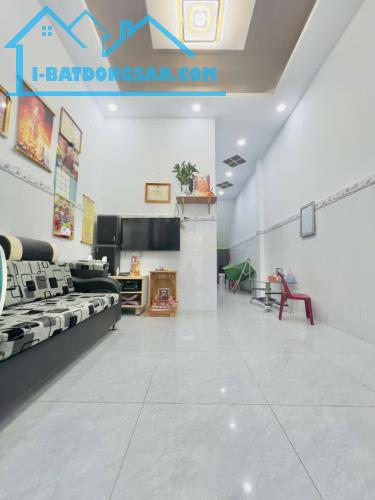 Nhà Tân Thắng đối diện Aeon, gần Chợ Sơn Kỳ, 5.2 tỷ - 2