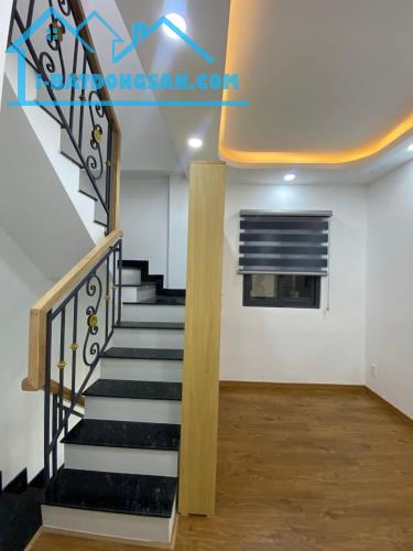 Giá 3 tỷ 380 triệu - Nhà 1 trệt 1 lầu Trường Chinh, Tân Bình (Đối diện KCN Tân Bình)