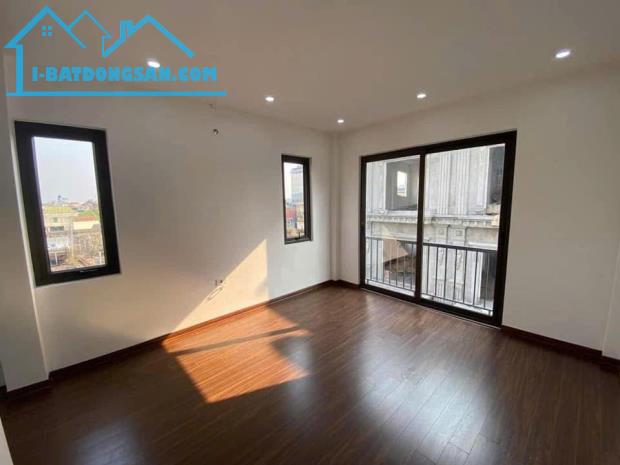Cho thuê nhà riêng sài đồng 35m2 đồ cơ bản 6 tầng 3 ngủ giá 12 triệu - 4