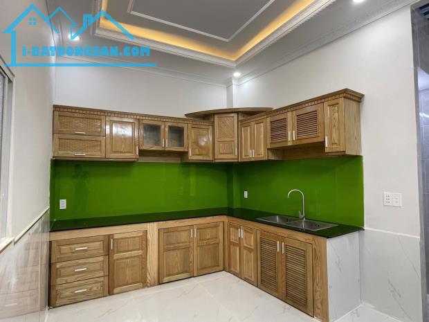 Bán gấp nhà 2 tầng ấp Mỹ Hòa gần chợ Đầu mối HM chỉ 4.9 tỷ TL. - 1