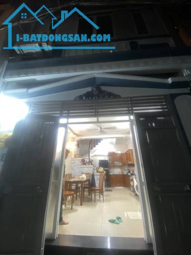 NHÀ PHỐ TÂN MAI, GẦN HỒ ĐỀN LỪ, NGÕ OTO VÀO TẬN CỬA, GIAO THÔNG THUẬN TIỆN