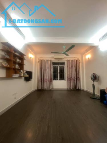 NHÀ PHỐ TÂN MAI, GẦN HỒ ĐỀN LỪ, NGÕ OTO VÀO TẬN CỬA, GIAO THÔNG THUẬN TIỆN - 2