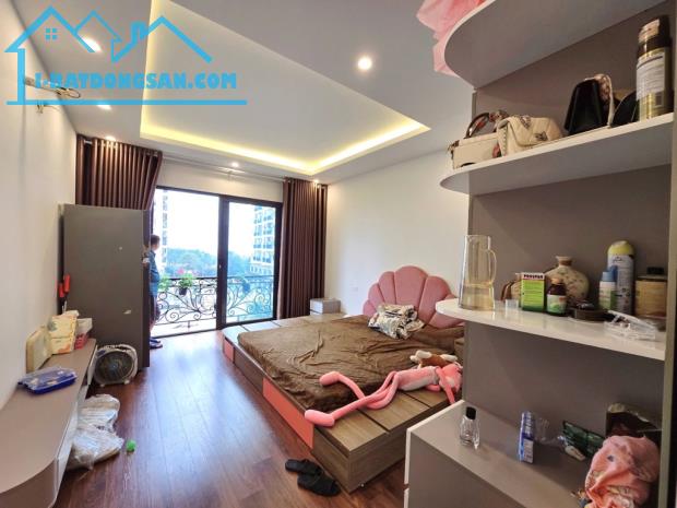Cần tiền bán gấp nhà Phúc Lợi, Long Biên, thang máy, ô tô tránh, tiện tích đầy đủ, DT: 47m - 2